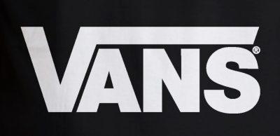 Kaos Vans Logo Ori White Black1 e1582312151457 400x1941 1 - La psicología del color en el Diseño Web