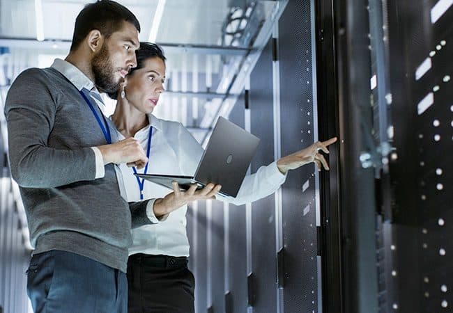 backup copia de seguridad de sitios web backup de hosting web hosting servers hackers hackeo virus antivirus malware codigo malicioso bases de datos database 1 5 - Los 5 mayores riesgos de no contar con backups para tu sitio web